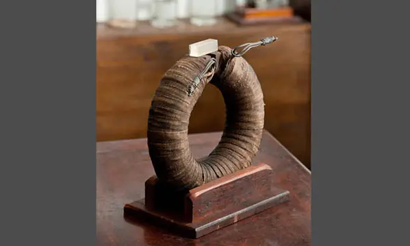 Michael Faraday's magneto-optical apparatus