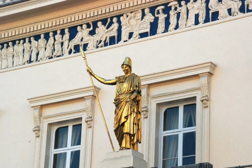 The Athenaeum Club, Pall Mall