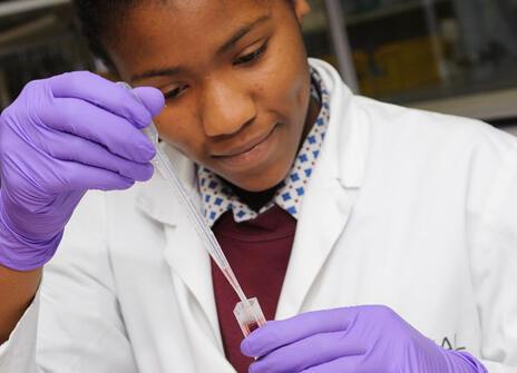 Student taking part in a workshop at the L'Oréal Young Scientist Centre in London